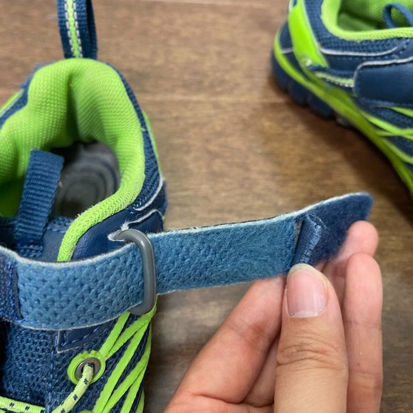 Keen Sandals Kids sz 12 - Picture 12 of 16